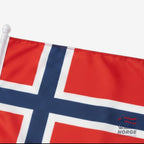 Fanshoppen Norge 4pk Norwegian car flags, red with blue and white cross design. Two flags shown on white background.