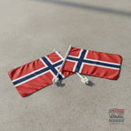 Fanshoppen Norge 4pk Norwegian car flags, red with blue and white cross design. Includes mounting clips.